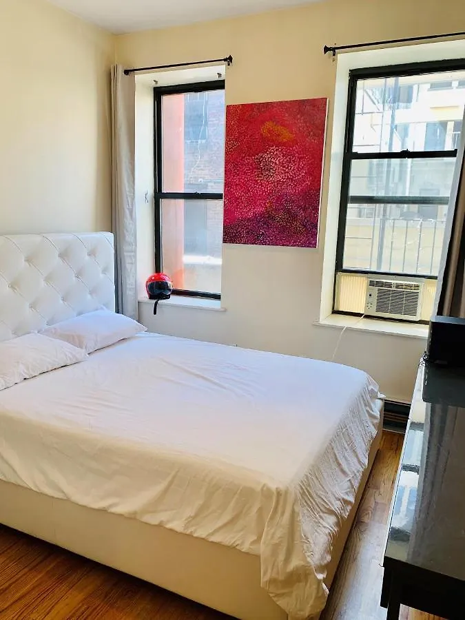 2 Bedroom Lower East Side Apartment New York 0*,  United States