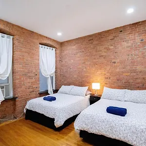 Apartment Studio Plus - One-bedroom Apt, New York